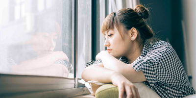 Psychological Support, VR and AI Meet in Erasmus Mobility: STEP+